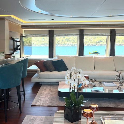 fdc-yachts-refit-project-atina-motor-yacht-image08
