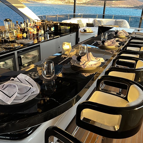 fdc-yachts-refit-project-atina-motor-yacht-image11