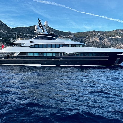fdc-yachts-refit-project-atina-motor-yacht-image16