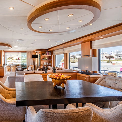 fdc-yachts-refit-project-nashira-motor-yacht-image04